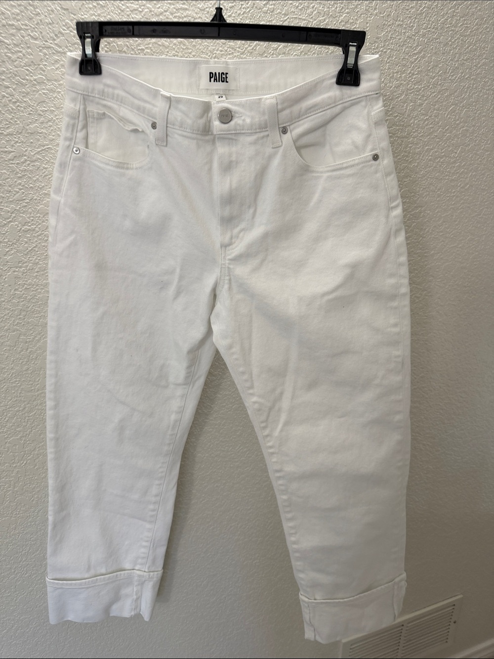 NWOT PAIGE Morgan Ankle Straight Jean size 29